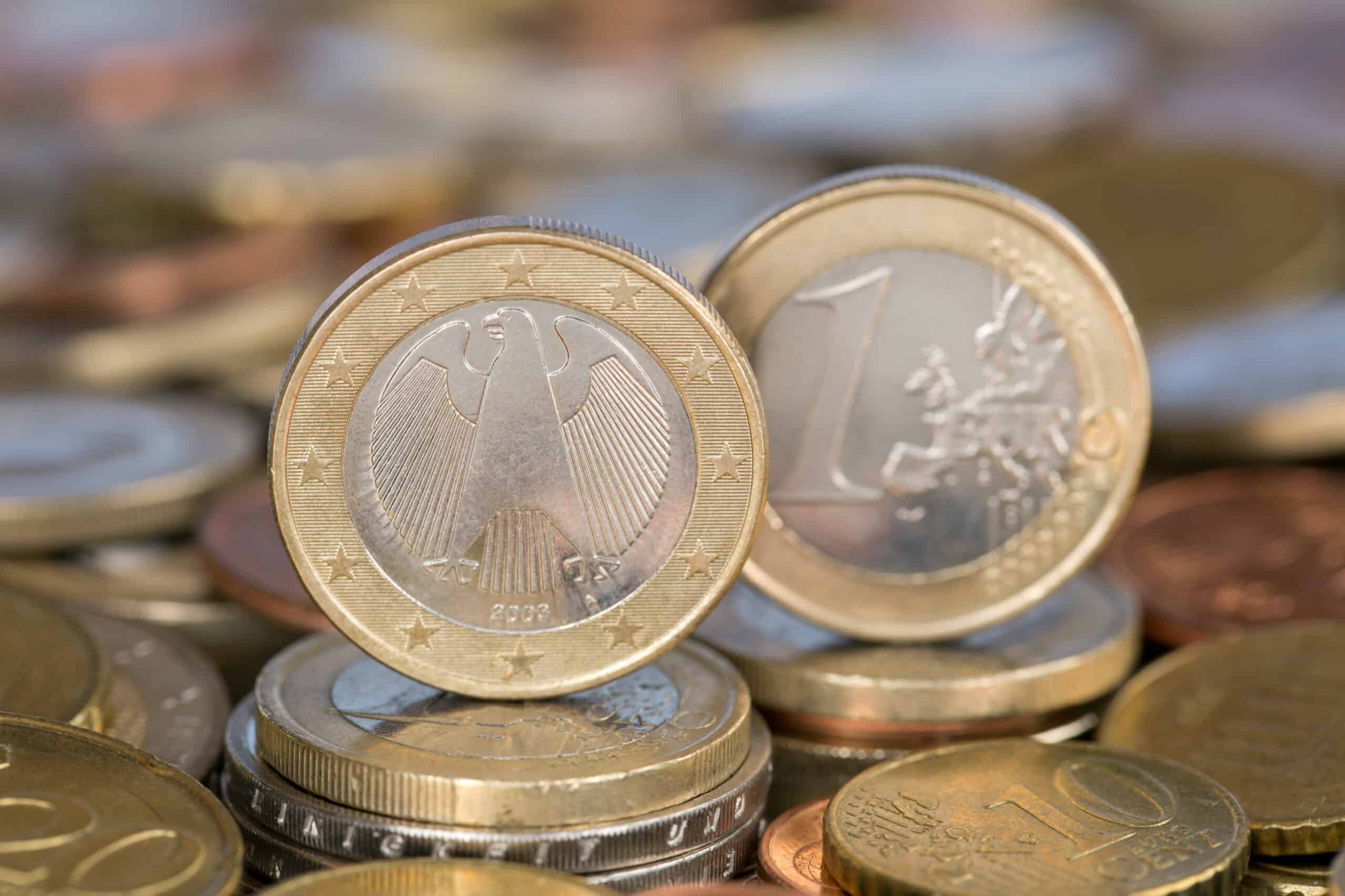 moneta da 1 euro con l'aquila